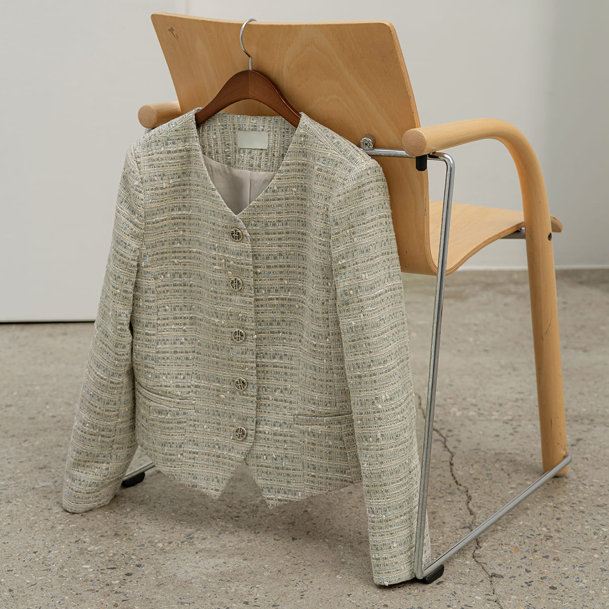 ��ǰ�̹���